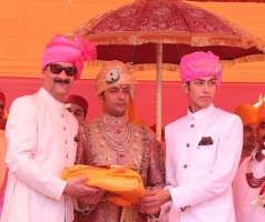 H.H Maharaja of Alwar Sawai Jitendra Singh Ji and his son Yuvraj Maharajkumar Kunwar Manavendra Singh ji of Alwar at the coronation ceremony of H.H Maharao Raja Vanshvardhan Singh Ji Hada of Bundi